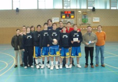 El MMT Estudiantes y Canal de Isabel II recibieron
una placa conmemorativa del Torneo