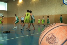 Los Infantiles hicieron un gran partido ganando de 40 puntos